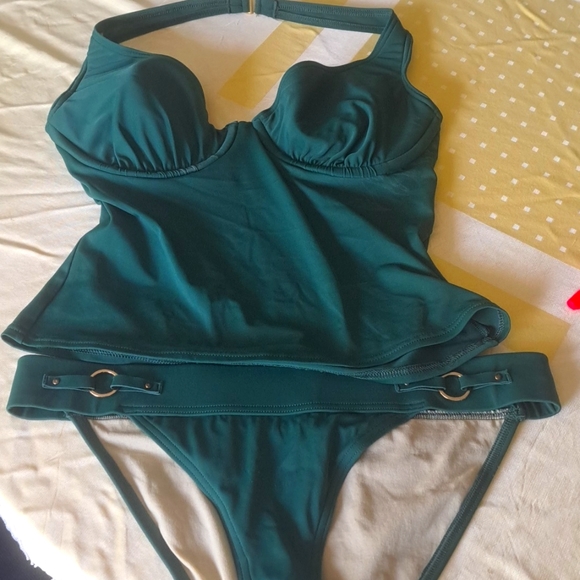 VS Tankini Swimsuit - Picture 1 of 5